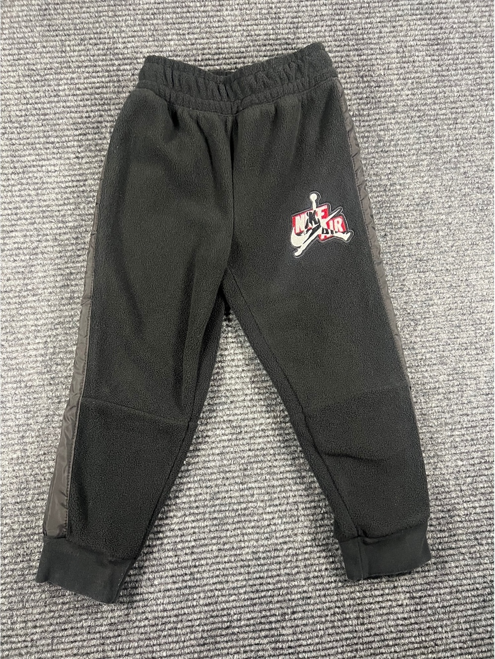 Nike Air Jordan Toddler Boy 4T Black Fleece Jogger Pants with Side Panels